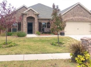 1649 Signature Dr, Weatherford, TX 76087