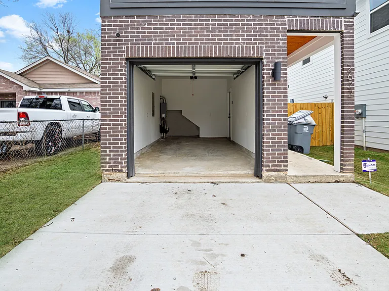 2622 Birmingham Ave — Photo 39