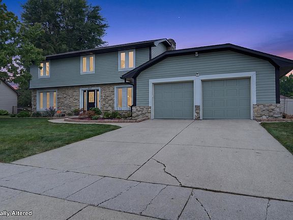 2nd image of 2707 Whitehouse Dr