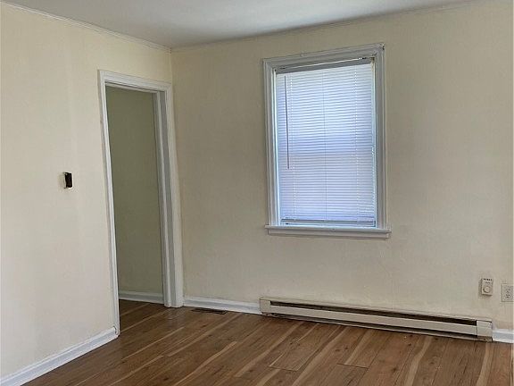4th image of 1612 N 31st St