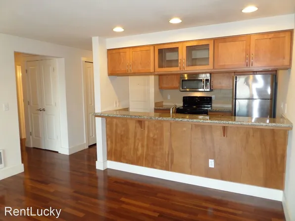 25 North Broadway, Tacoma, WA 98403