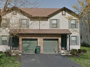 3984 Forest Edge Dr, Columbus, OH 43230