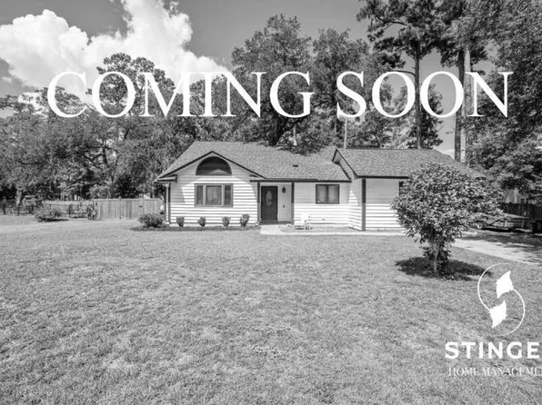 4 Chesterfield Lake Dr, Beaufort, SC 29906