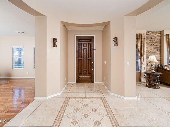 3rd image of 7284 W Avenida Del Sol --