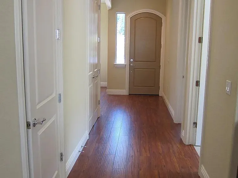 3831 Olive Ln — Photo 5