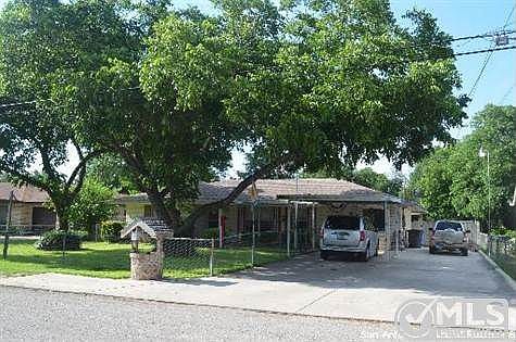 4th image of 148 Mary Helen Dr