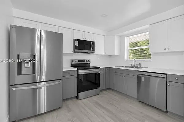 18634 Goodman Cir — Photo 37