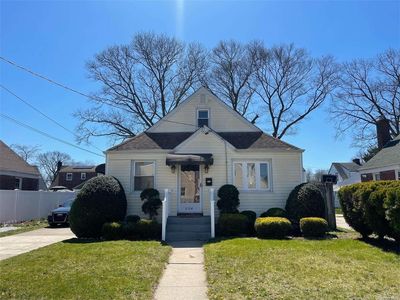 204 Alabama Avenue, Hempstead, NY, 11550