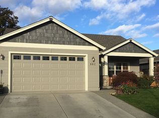 862 Vick Ln, Medford, OR 97501