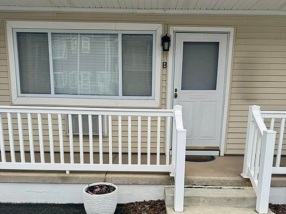 2nd image of 130 N Adams Ave APT B
