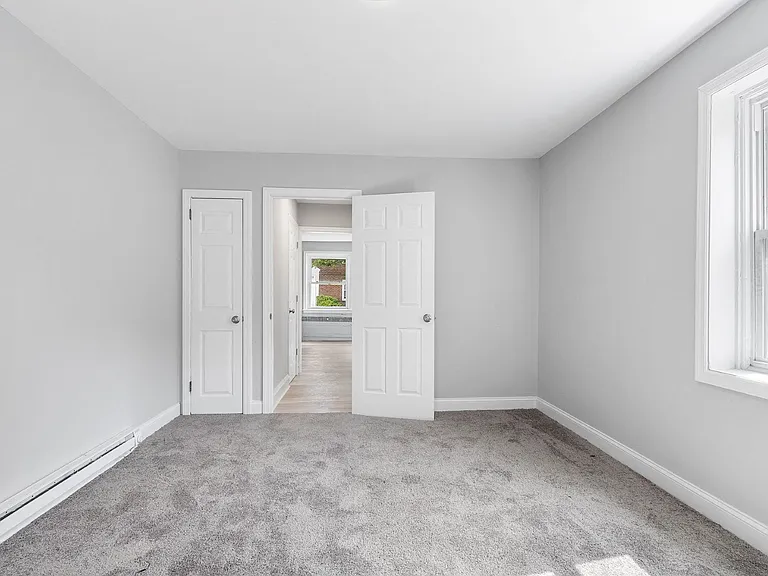 4712 Leiper Street — Photo 11