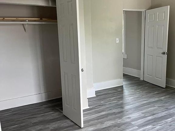 4th image of 401 Hanover Ave NW