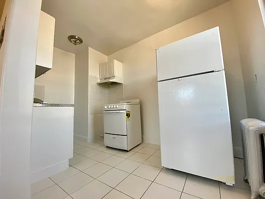 Rented by Compass | media 4