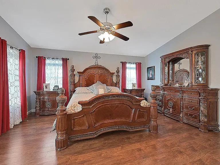 2052 Gold River Dr — Photo 34