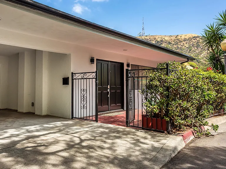 This private and quiet and serene two-story home is over 1,800 sq feet with open floorplan and spectacular views.