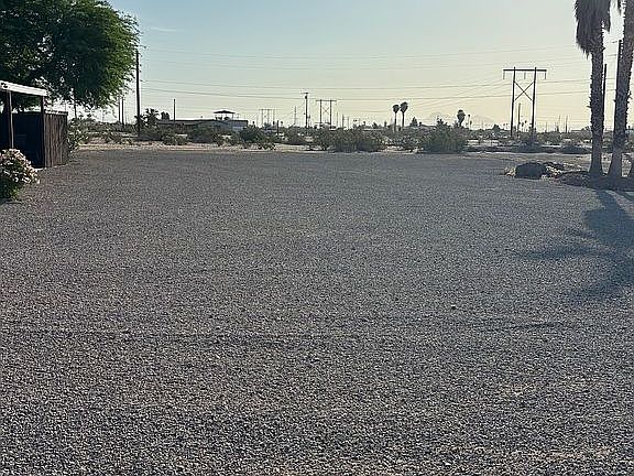 4th image of 6900 Pima Ct