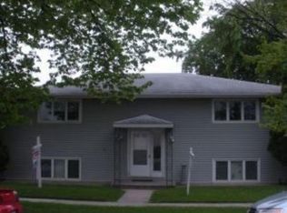 1303 3rd Ave SW APT 2, Rochester, MN 55902