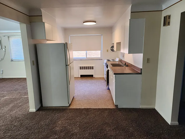 2526 Vera Ave #3 — Photo 7