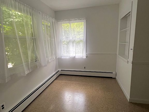Kitchen dining nook