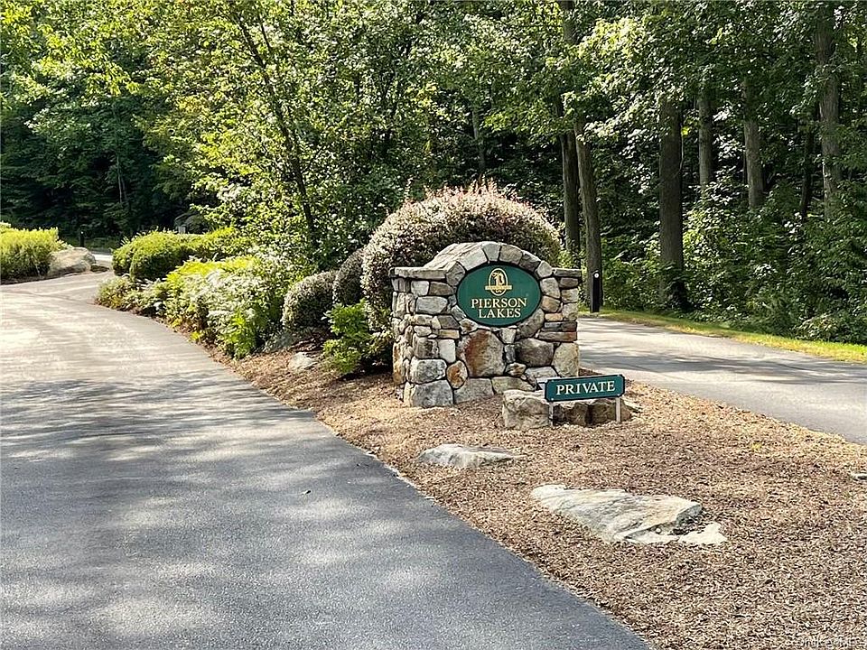 12 Pierson Lakes Rd, Sloatsburg, NY 10974 Zillow