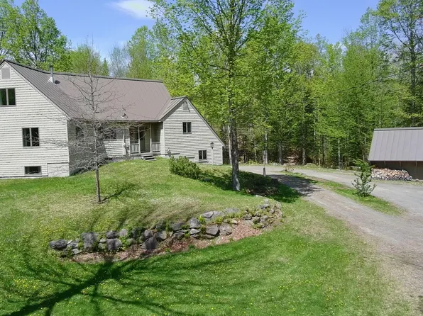 898 Sebec Village Road, Sebec, ME 04481