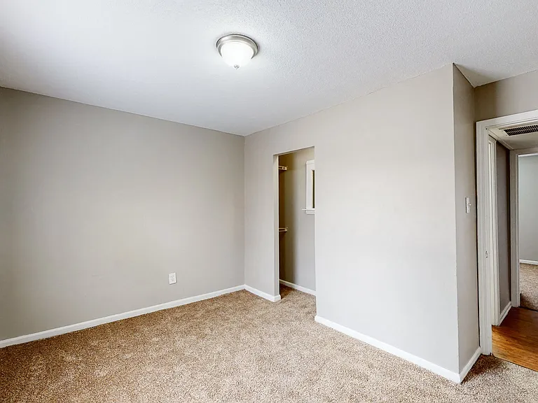 Mill Creek Apartments — Photo 13