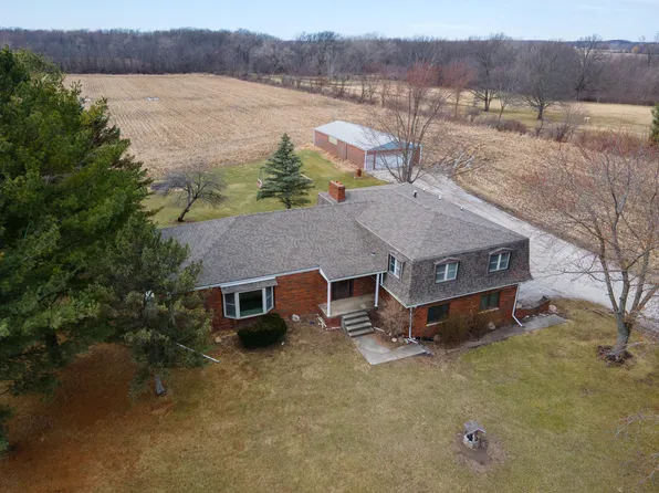 1442 N County Line Rd, Michigan City, IN 46360