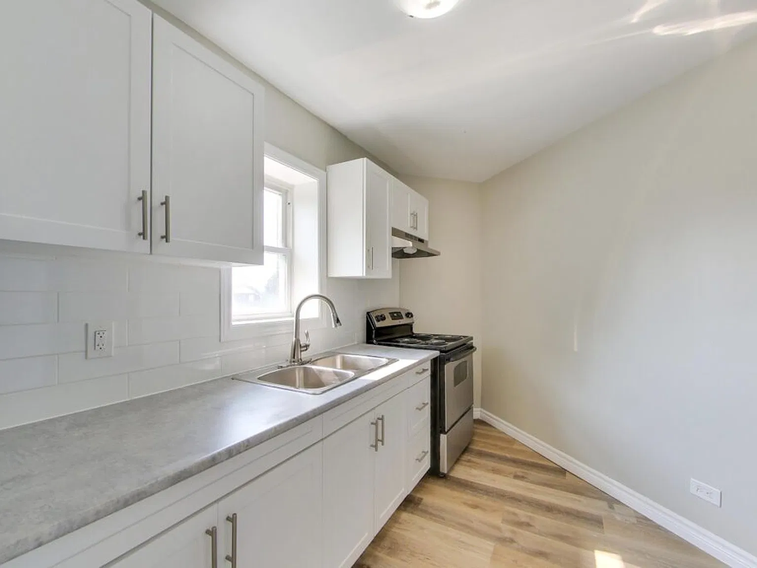 367 Howey Drive Sudbury — Photo 3