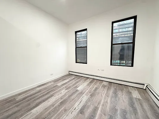 Rented by ERNY LLC | media 4