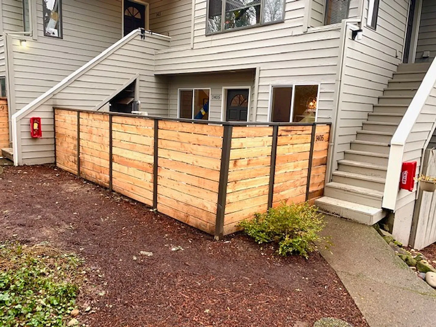 1405 Laurel Street — Photo 2