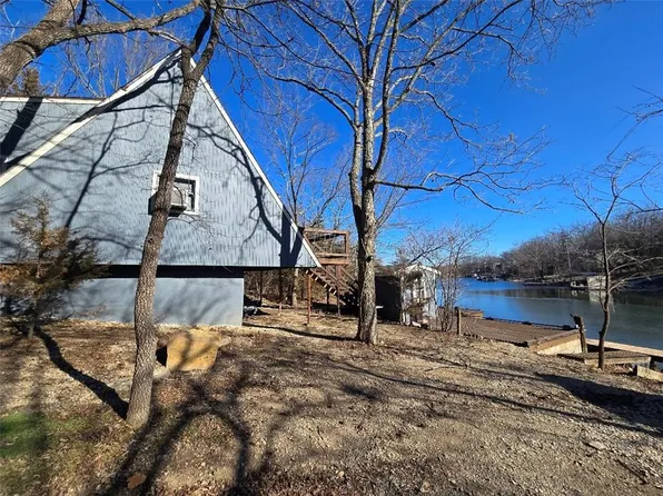 393 W Sugar Lake Dr, Mound City, KS 66056