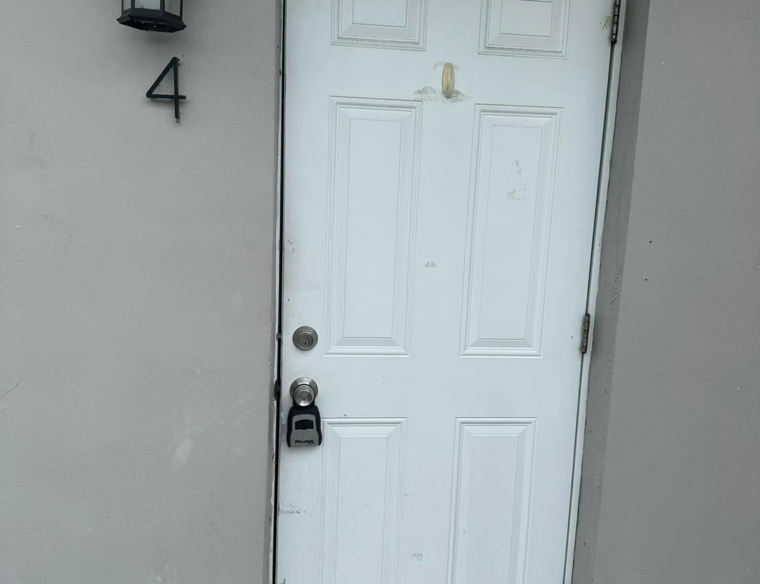 3890 Lakewood Rd — Photo 1
