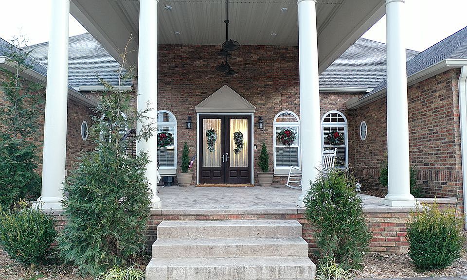 2nd image of 14167 Elder Rd