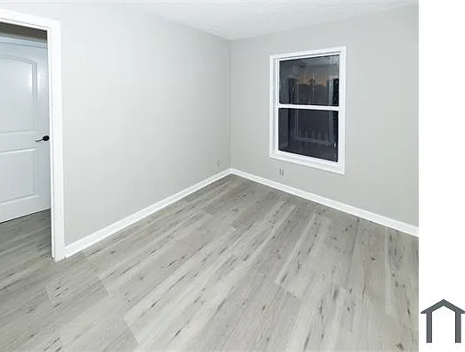 4012 Willow St — Photo 10