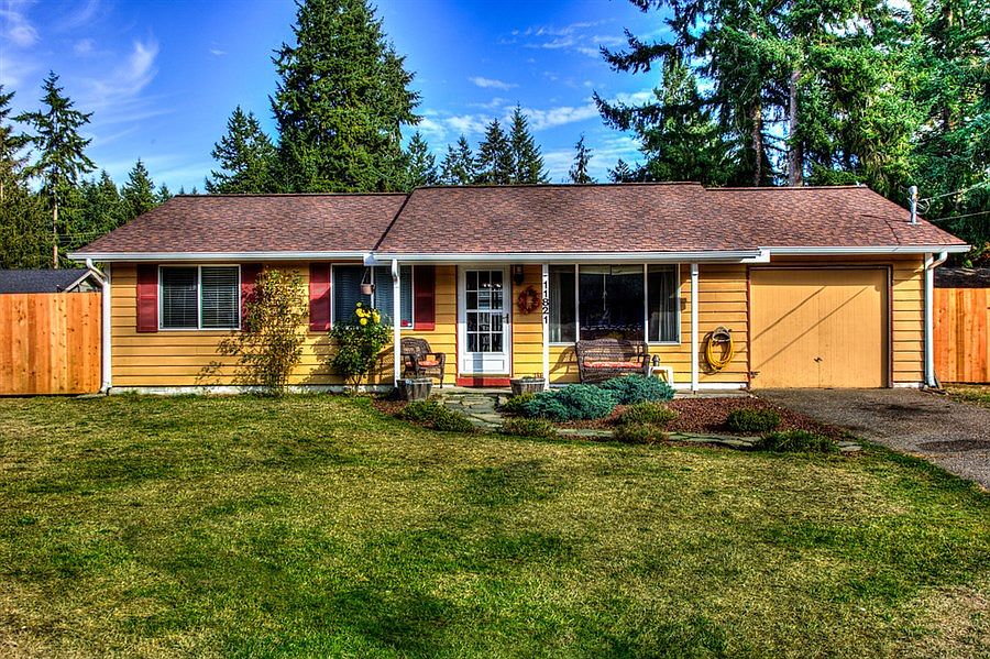 1st image of 11821 Elder Ave SW