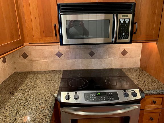 5th image of 1 Garden St APT 203L