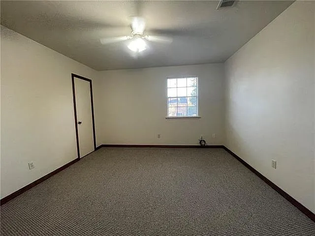 4204 Chateau Blvd #A — Photo 11