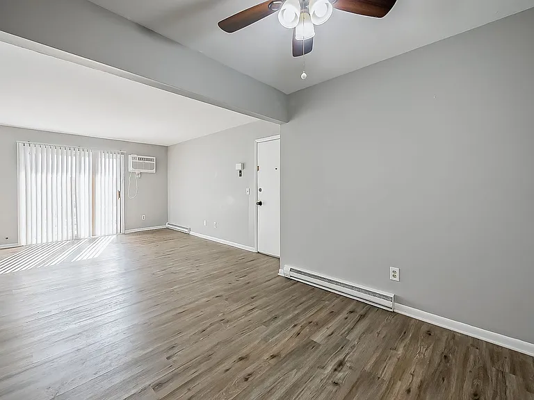 121 E Van Riper Rd — Photo 8