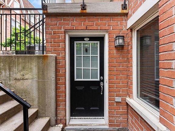 2nd image of 10 Laidlaw St #Townhouse 725