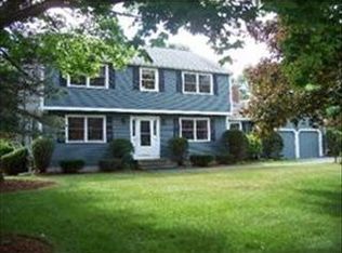 9 Abbot Bridge Dr, Andover, MA 01810