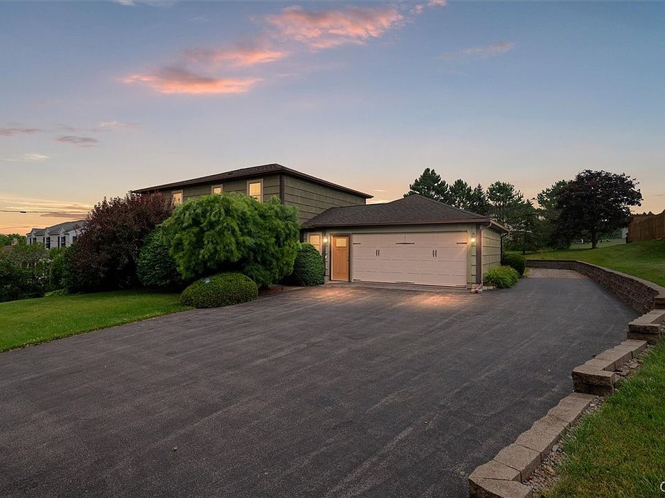 1st image of 422 Betsinger Rd
