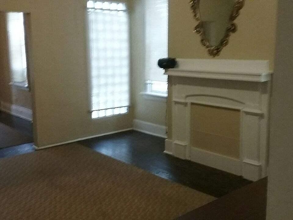 Spacious dining room