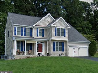 3308 McCorkle Ct, Triangle, VA 22172