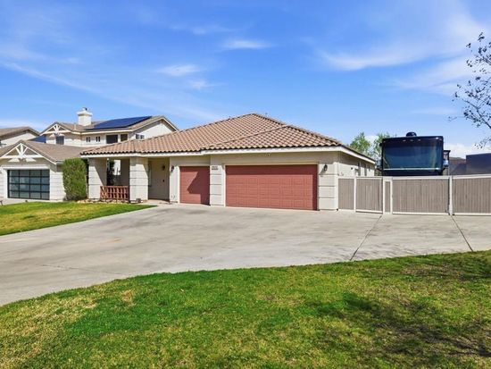 27678 Trailhead Ct, Corona, CA 92883