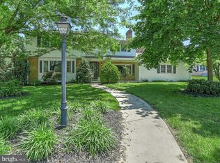 373 Barberry Dr, Hanover, PA 17331