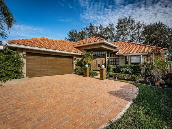 1001 Live Oak Ave NE, Saint Petersburg, FL 33703