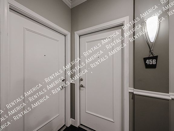 5th image of 1701 E Colter St Unit 456