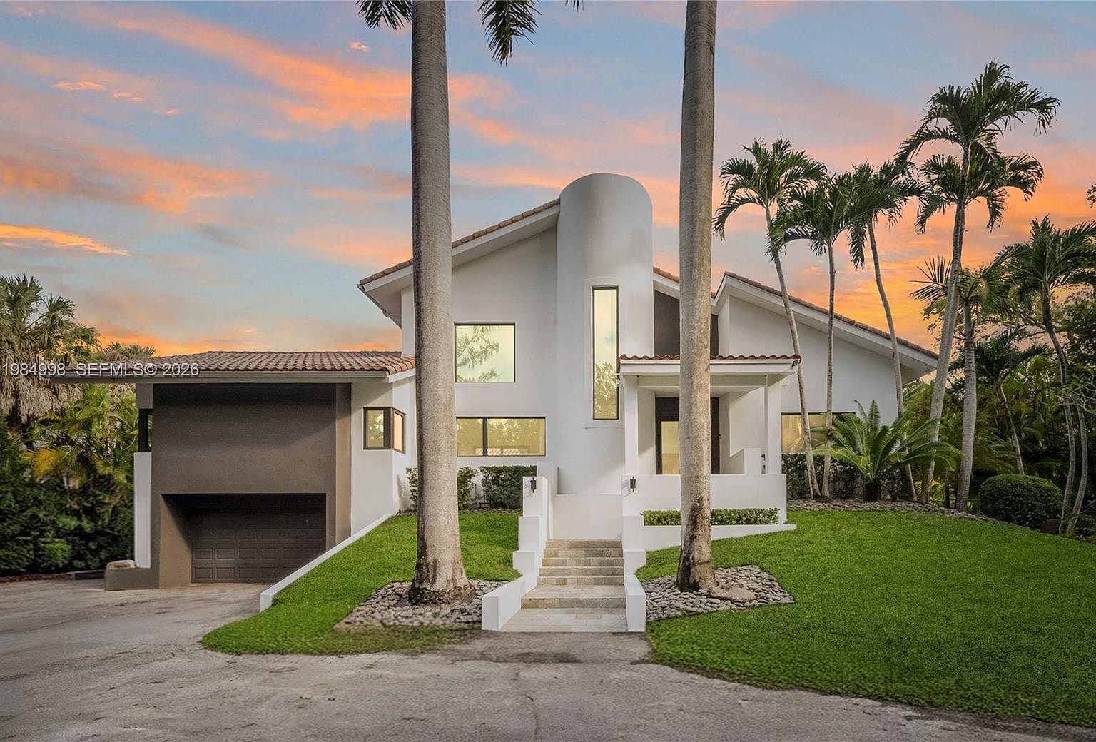 5981 SW 136th St, Pinecrest, FL 33156 | MLS #A11984998 | Zillow