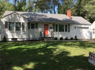 5724 Beverly Ln, Mission, KS 66202