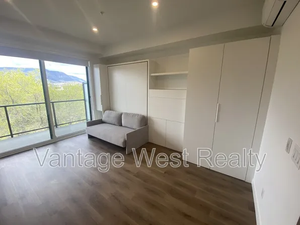 1274 Devonshire Ave, Kelowna, BC